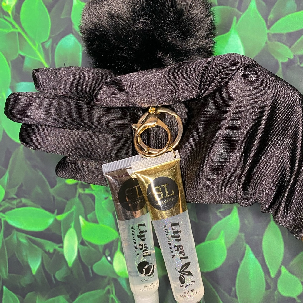 Lip gloss keychain with fur ball